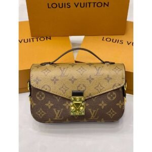 Louis Vuitton - Monogram