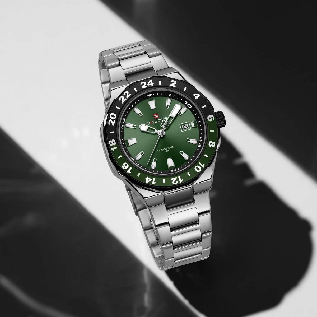 Naviforce Dual-Time GMT Style Stainless Steel Quartz Men's Watch - Image 8