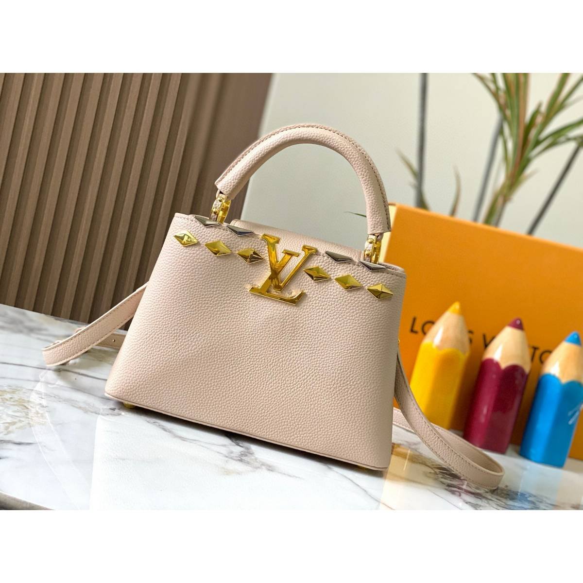 Louis Vuitton Mechanical Flowers Capucines BB Handbag – Pink - Image 3