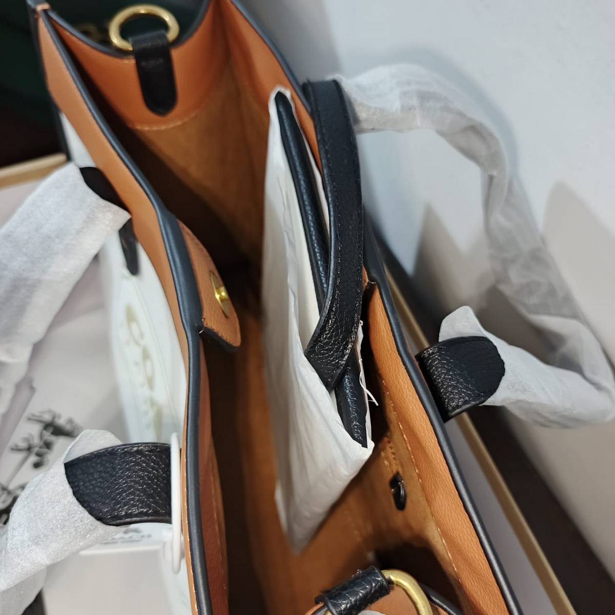 Coach Field Tote 30 Colorblock Leather Bag - Image 4