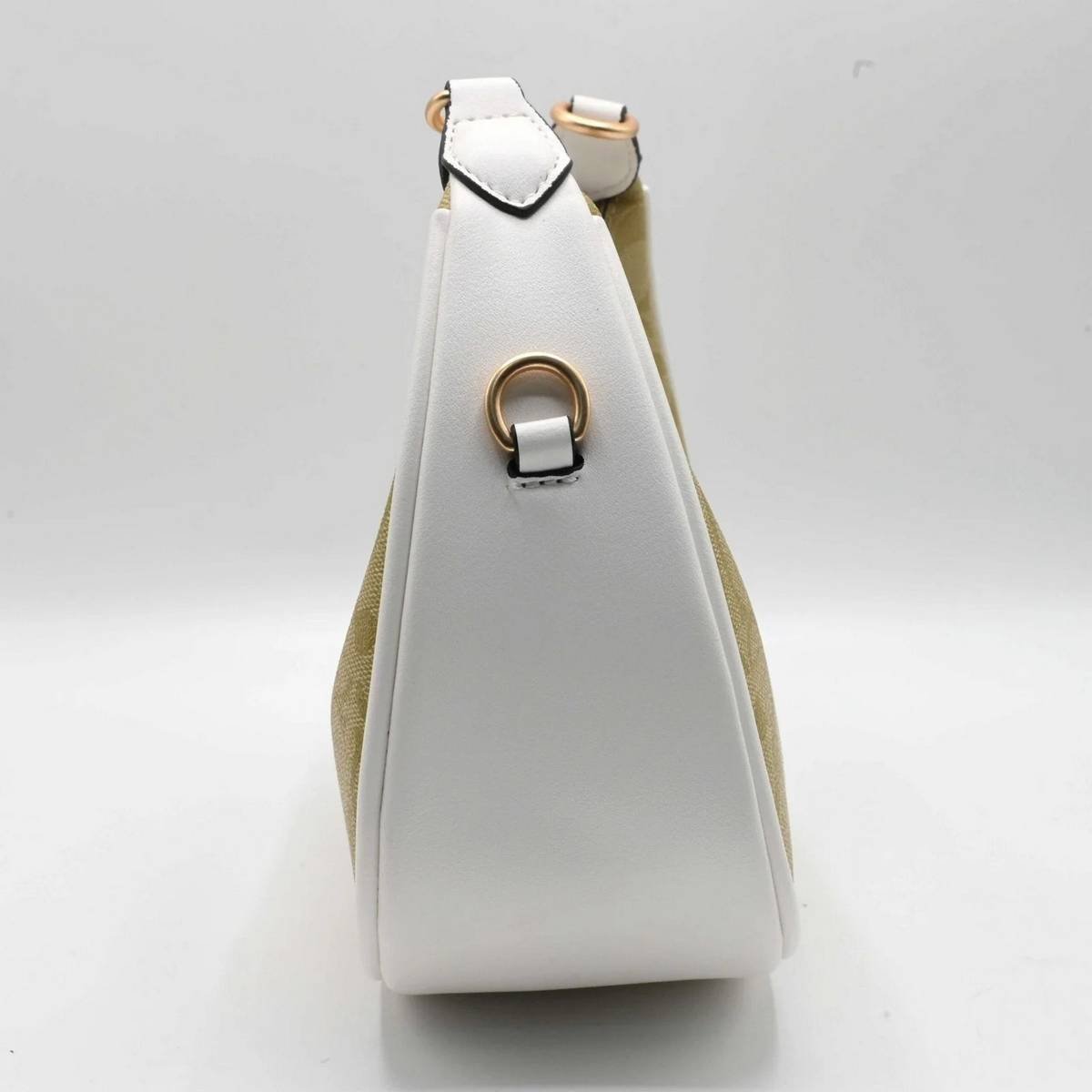 COACH Teri Shoulder Bag in Signature Canvas – Gold/White/Chalk - Image 5